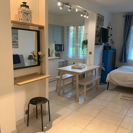 Studio Cosy Bord De Mer Et Centre Ville Pour 4Pers Deauville Dış mekan fotoğraf